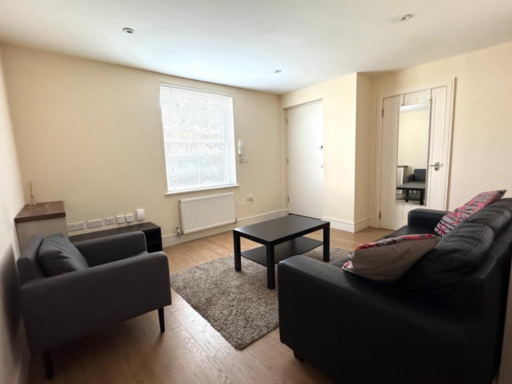 Lounge 3