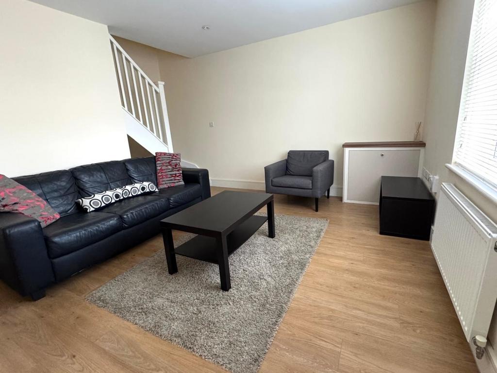 Lounge 2
