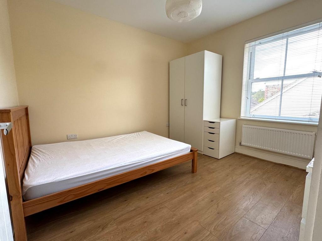 Bed 1
