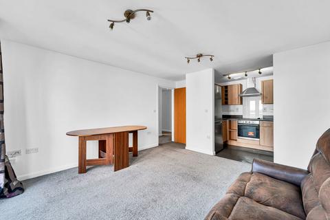 2 bedroom flat for sale, Mill Street, Slough SL2