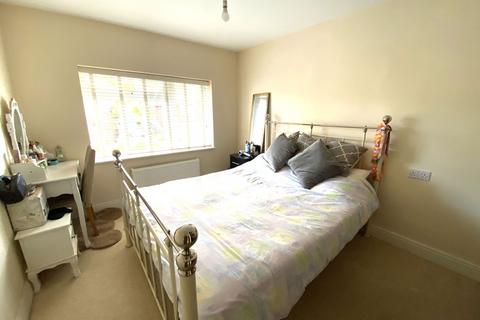 63 Arden Road, Henley-in-arden, B95 5LN