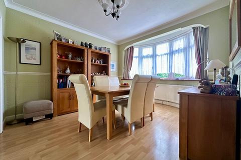 4 bedroom semi-detached house for sale, Kennel Lane, Billericay CM11