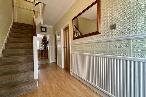 4 bedroom semi-detached house for sale, Kennel Lane, Billericay CM11