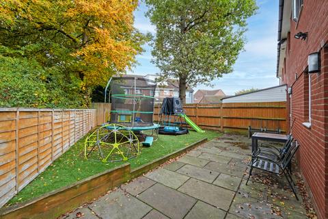 3 bedroom semi-detached house for sale, Lankester Close, Bishop's Stortford CM22