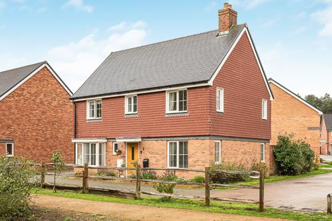 4 bedroom detached house for sale, Jane Austen Close, Bordon, Hampshire