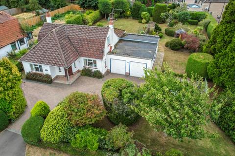 12 Sandy Lane, South Wootton, King's Lynn, Norfolk PE30 3NX