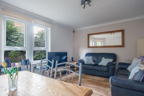 2 bedroom apartment to rent, Orchard Place, Newcastle Upon Tyne NE2