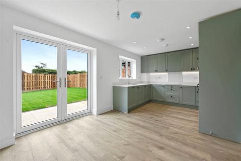 3 bedroom detached house for sale, Plot 26 The Laurence, Fitzroy Place, Blackmore, Essex, CM4