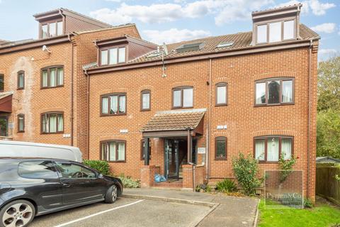 undefined, Roseville Close, Norwich NR1