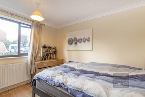 undefined, Roseville Close, Norwich NR1