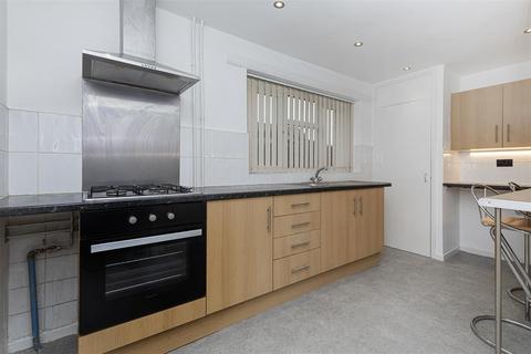 undefined, Burfitts Road, Huddersfield HD3