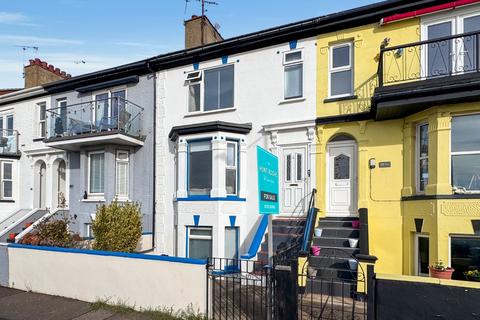 undefined, Eastern Esplanade, * Seafront Residence *, Southend-On-Sea, Essex, SS1