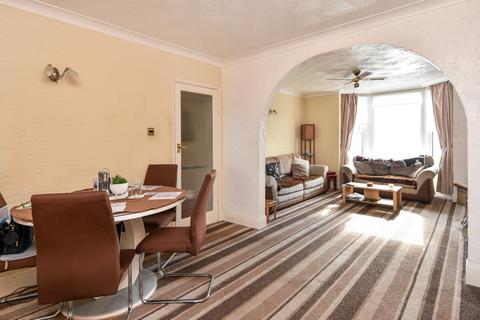 undefined, Eastern Esplanade, * Seafront Residence *, Southend-On-Sea, Essex, SS1