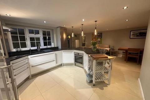 undefined, Bracknell,  Berkshire,  RG42