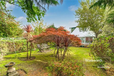 3 bedroom detached house for sale, Cheriton Avenue, Bournemouth, Dorset, BH7