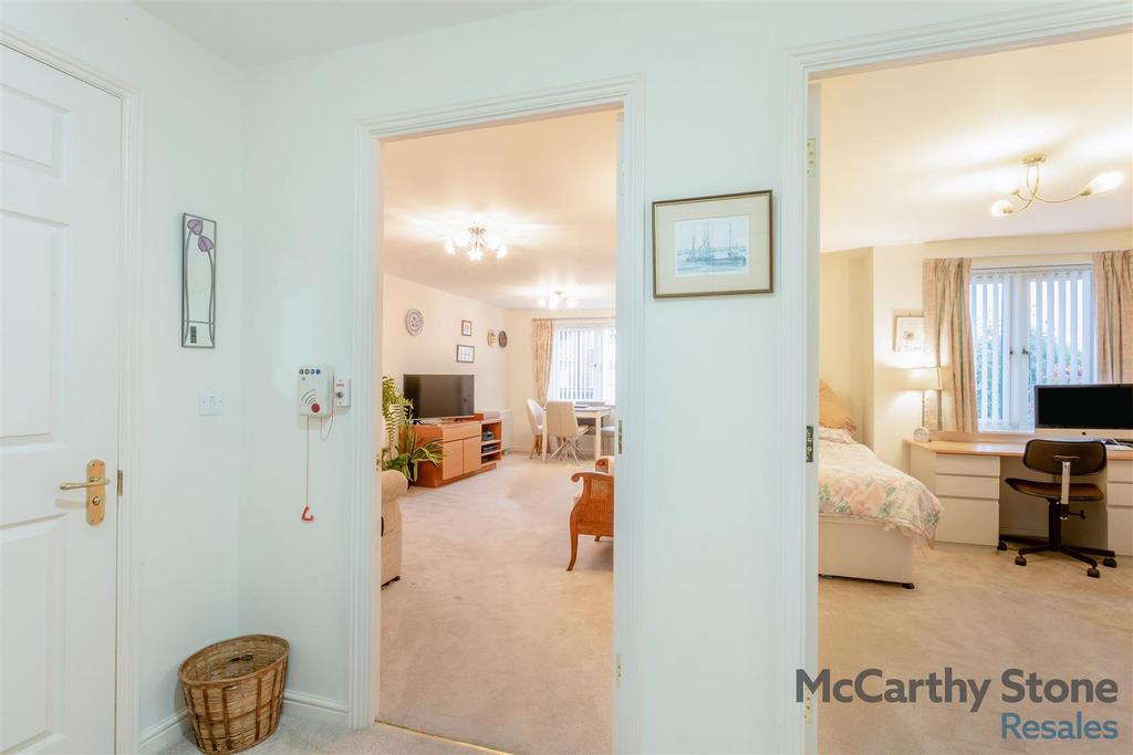 8667014-interior07.jpg