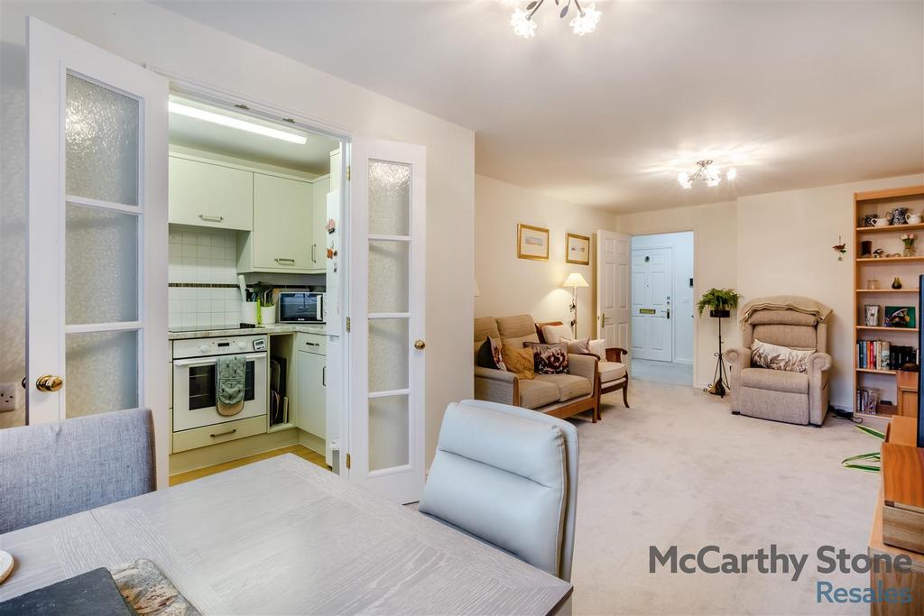 8667014-interior13.jpg