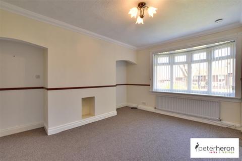 2 bedroom end of terrace house to rent, Holborn Road, Hylton Lane Estate, Sunderland