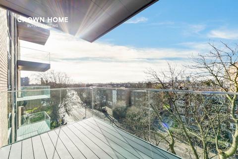 2 bedroom apartment to rent, Coster Avenue, London N4