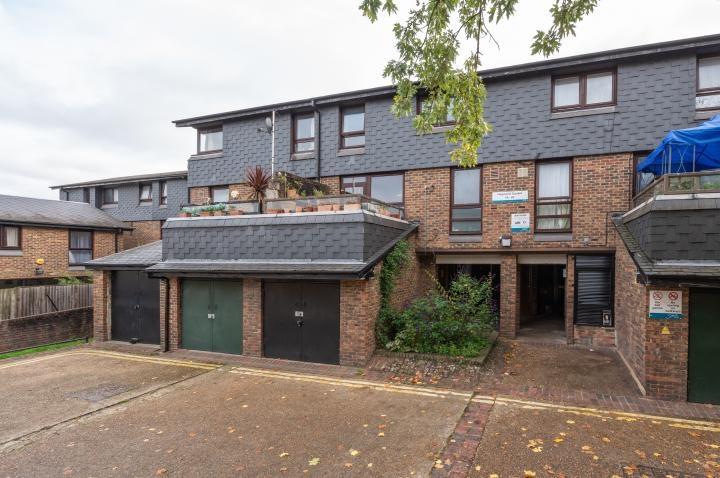 Chpk0769653 large-46-23 jpg