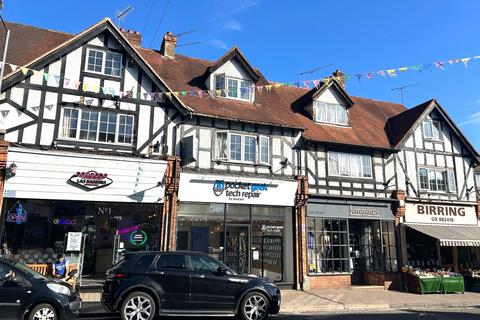 undefined, 3a Market Place, Buckinghamshire, SL9 9EA
