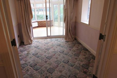 4 bedroom detached house for sale, Nurserylands, Herne Bay