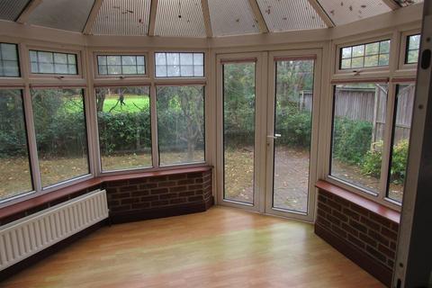 4 bedroom detached house for sale, Nurserylands, Herne Bay