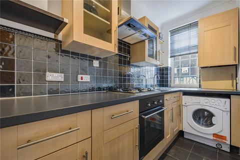 2 bedroom apartment for sale, Station Approach, Hayes, Bromley, BR2
