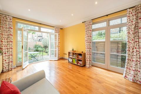 undefined, St. Georges Avenue, London N7