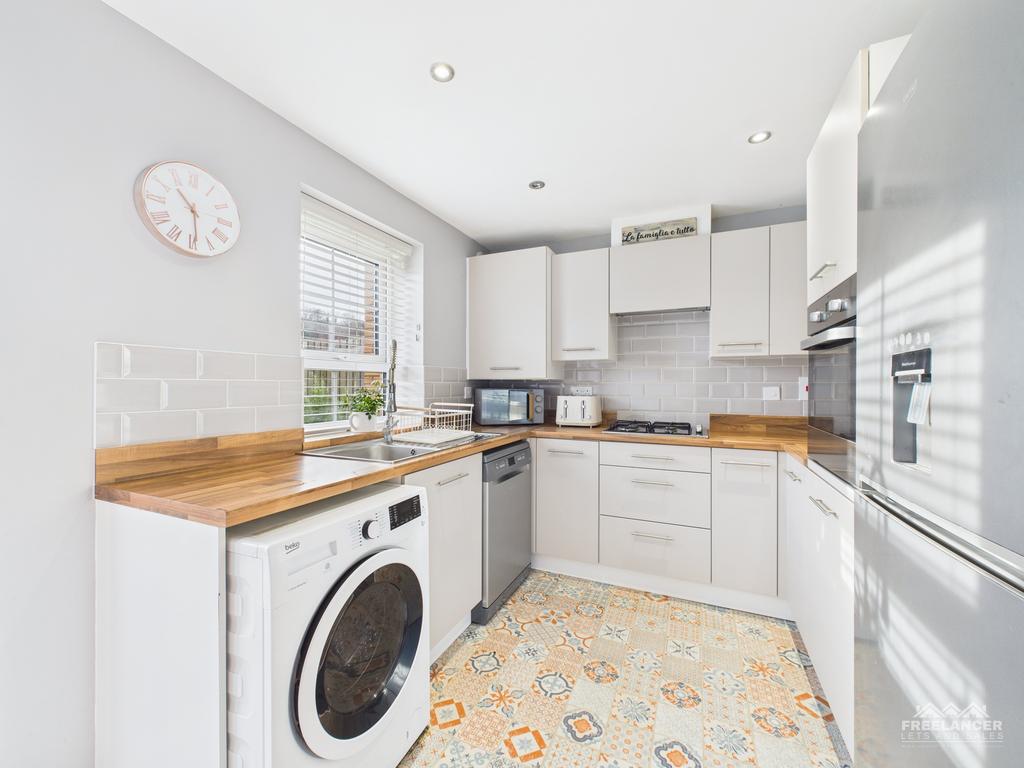 Kitchen 2