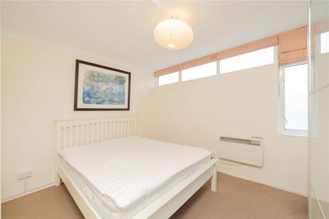 1 bedroom flat to rent, Fulham Road, London SW6
