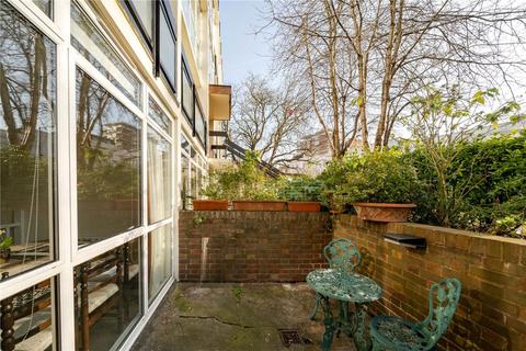 1 bedroom flat to rent, Fulham Road, London SW6