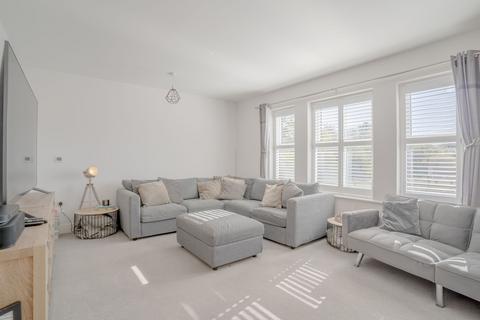 4 bedroom semi-detached house for sale, The Boulevard, Horsham, RH12