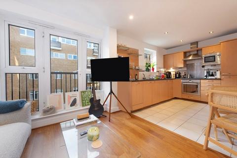 1 bedroom flat to rent, Goswell Road, London EC1V
