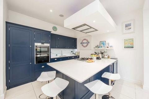 5 bedroom semi-detached house for sale, Whitton Road, Twickenham TW1