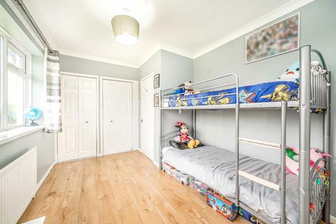 undefined, Butts Crescent, Feltham TW13