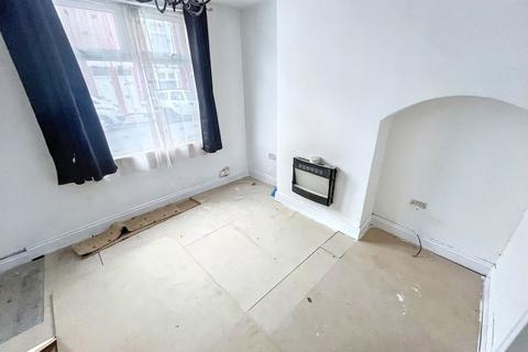 3 bedroom terraced house for sale, King Street, South Bank , Middlesbrough, North Yorkshire, TS6 6JU