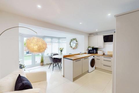 3 bedroom house for sale, Holmecroft Chase, Westhoughton, BL5