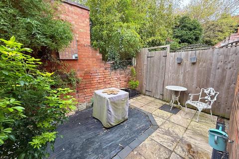 32a Shottery Road, Stratford-upon-avon, CV37 9QB