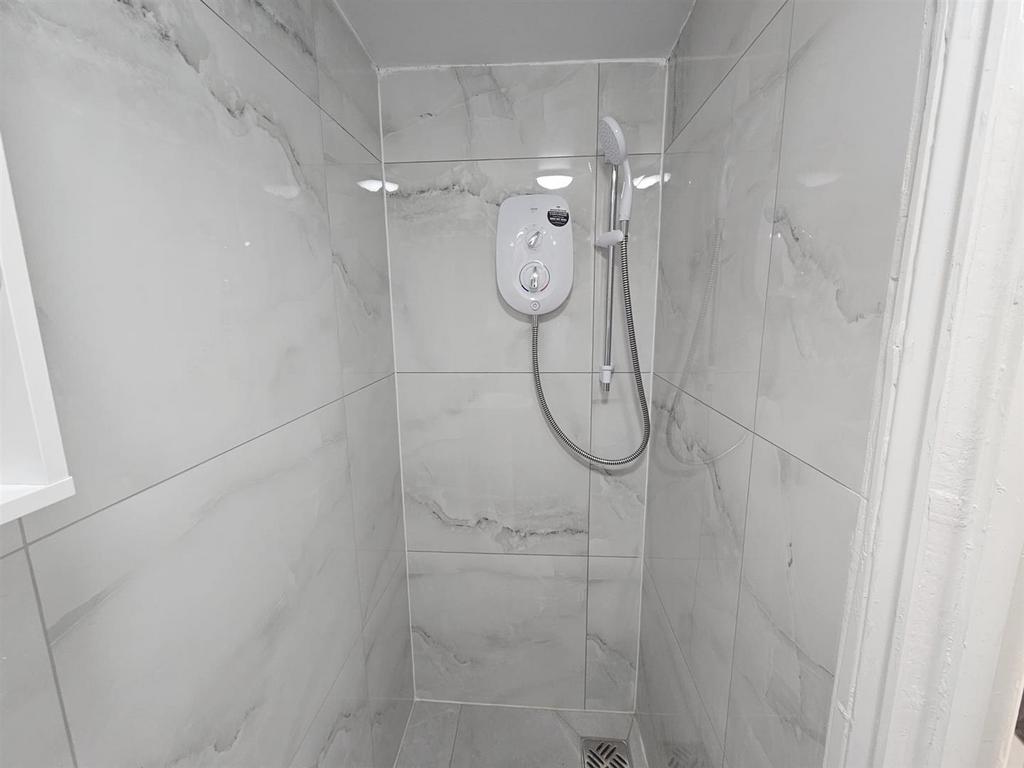 Shower.jpg