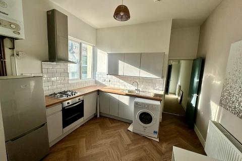 undefined, 17 Woodland Terrace, Plymouth PL4