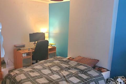 5 bedroom terraced house to rent, 5 Bed 5 En Suite on Faraday Road, Nottingham