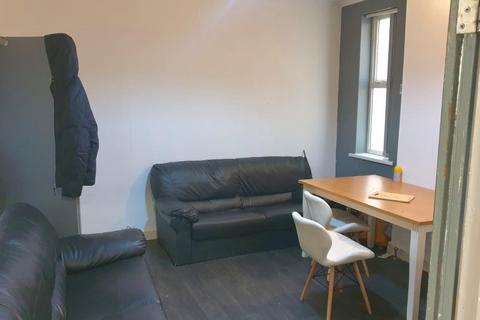 5 bedroom terraced house to rent, 5 Bed 5 En Suite on Faraday Road, Nottingham