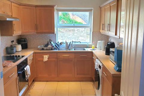 5 Bed Student House 26/27 Academic Year - Grove Road, Lenton, Nottingham, NG7 1HJ