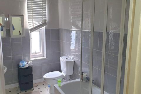 undefined, 5 Bed Student House 26/27 Academic Year - Grove Road, Lenton, Nottingham, NG7 1HJ