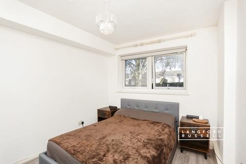 undefined, Station Road Sidcup DA15