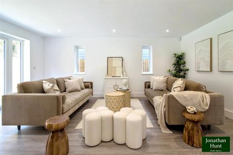 undefined, Prestwick Drive, Buntingford SG9
