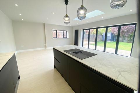 undefined, Poplar Close, Great Shelford, Cambridge