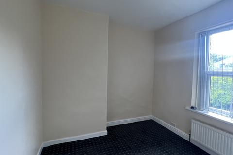 undefined, North Street, Huddersfield, West Yorkshire, HD1