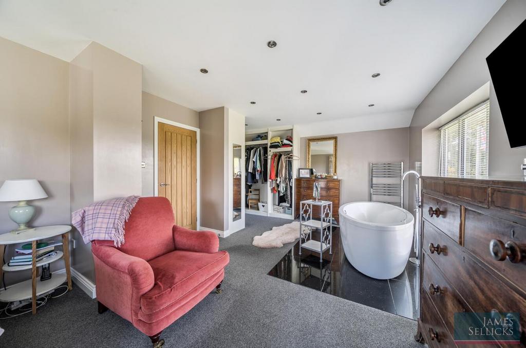 Master Bedroom Suite